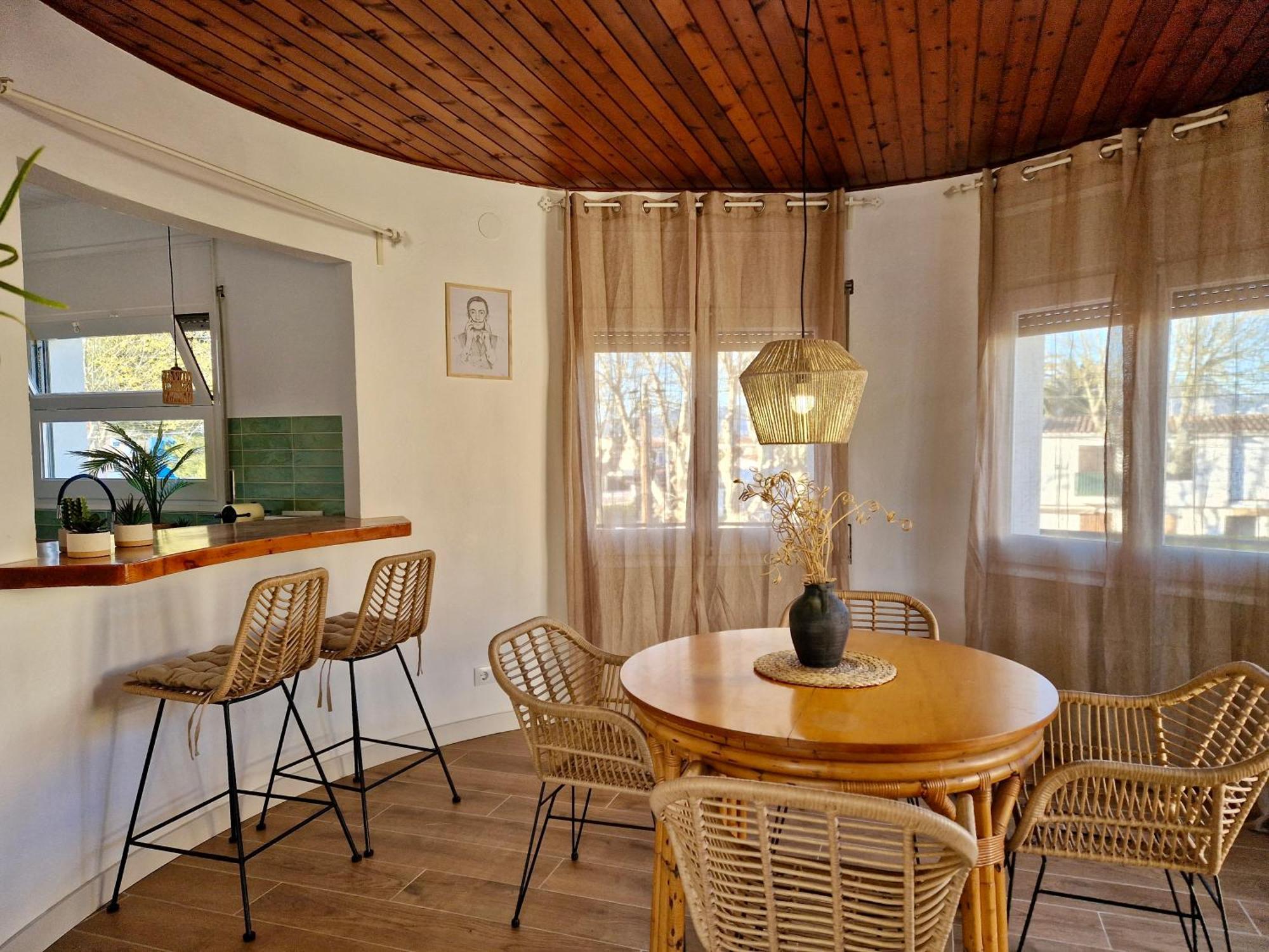 Gorgot P1 I Apartamento Con Terraza Y Piscina Comunitaria Cerca De La Playa Емпуриабрава Екстериор снимка