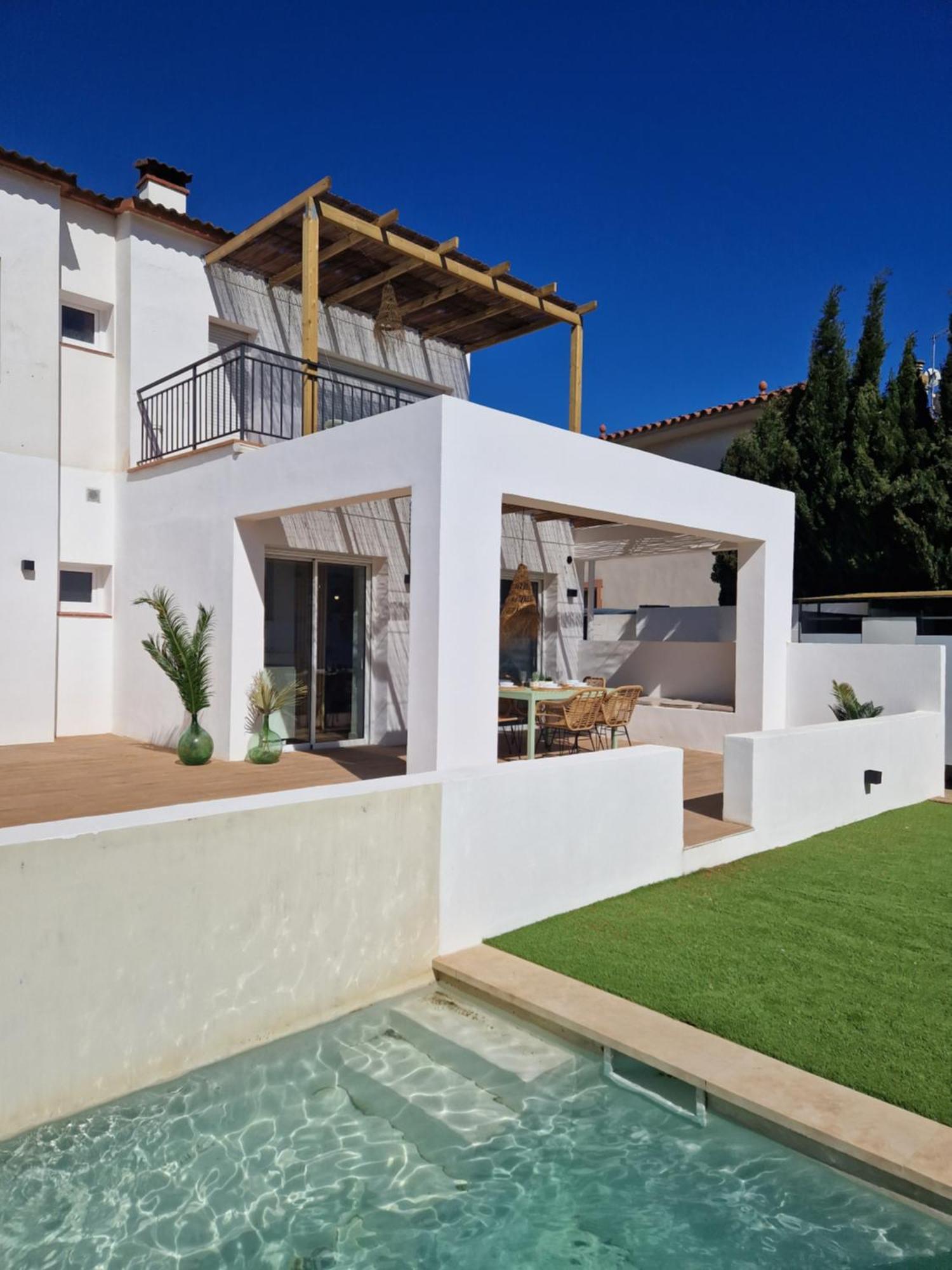 Gorgot P1 I Apartamento Con Terraza Y Piscina Comunitaria Cerca De La Playa Емпуриабрава Екстериор снимка